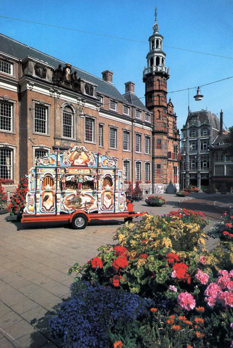 Willem Parel op locatie in Den Haag